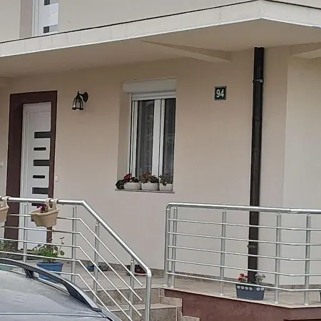 Komfort Full House In Sarajevo 9 Kreveta 1 Bracni 公寓 Doglodi