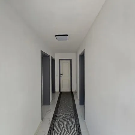 Komfort Full House In Sarajevo 9 Kreveta 1 Bracni 公寓 Doglodi