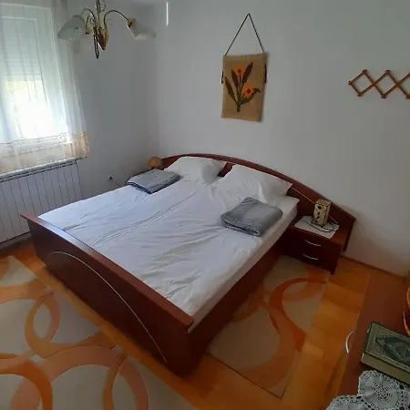 Komfort Full House In Sarajevo 9 Kreveta 1 Bracni Apartment