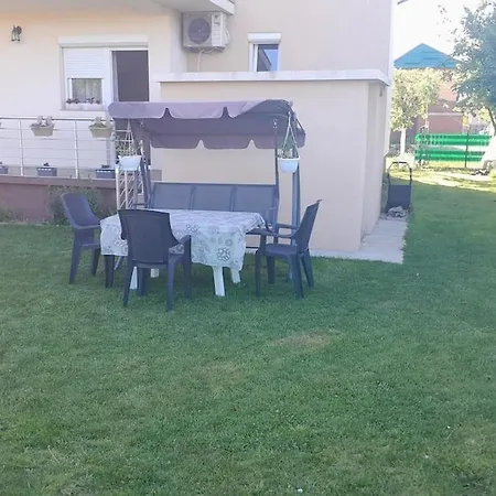 Komfort Full House In Sarajevo 9 Kreveta 1 Bracni Apartment Doglodi