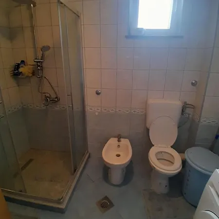 Komfort Full House In Sarajevo 9 Kreveta 1 Bracni 公寓