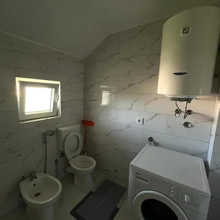 Komfort Full House In Sarajevo 9 Kreveta 1 Bracni * Doglodi