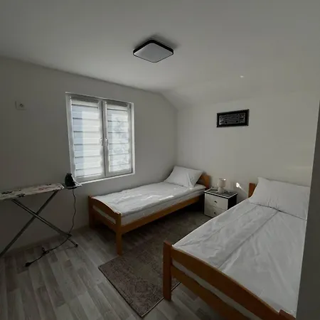 Komfort Full House In Sarajevo 9 Kreveta 1 Bracni Apartment *